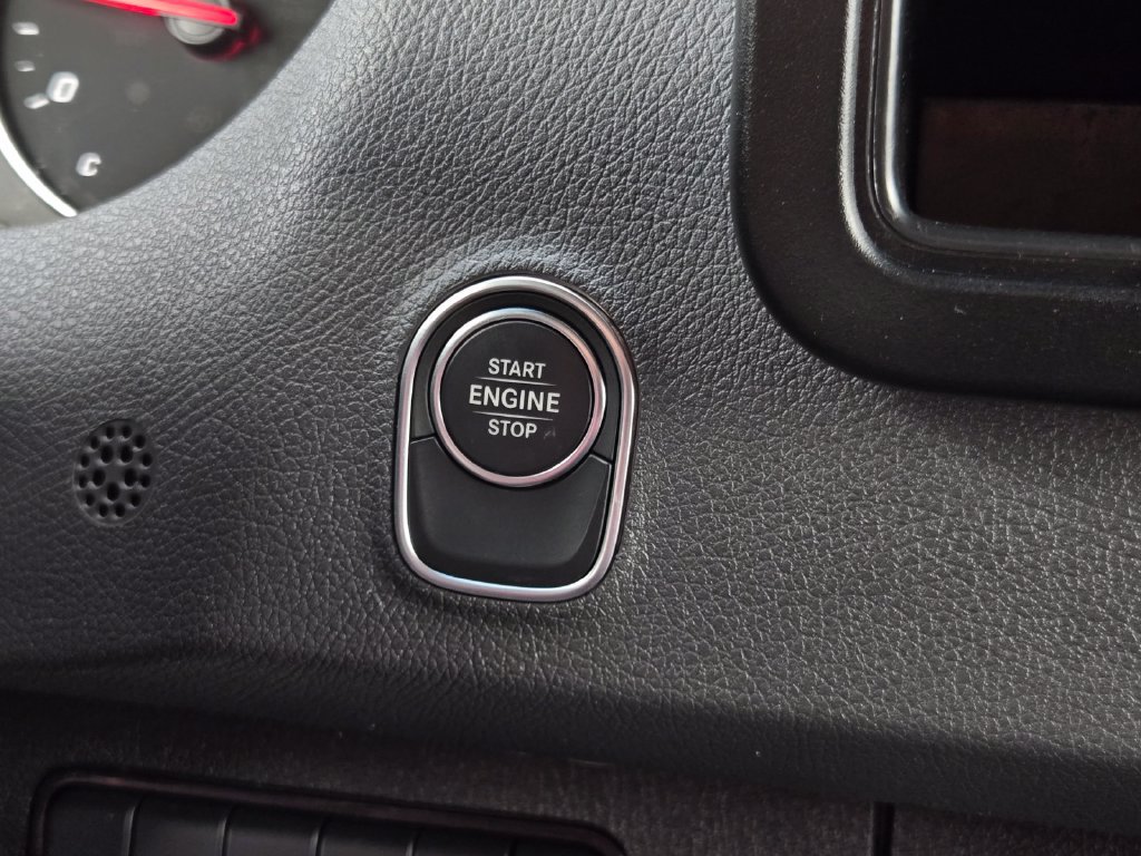 Used 2024 Mercedes-Benz Sprinter 2500 image 20