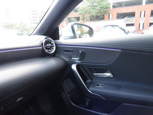 Used 2025 Mercedes-Benz CLA 250 4MATIC image 17