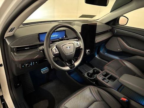 Certified 2025 Ford Mustang Mach-E Premium w/ Sport Appearance Package AWD/4WD image 4