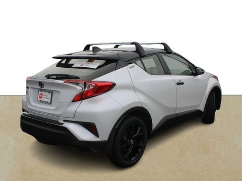 Certified 2022 Toyota C-HR Nightshade image 4