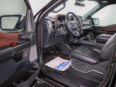 Used 2023 Ford F150 Lariat w/ Equipment Group 502A High image 4