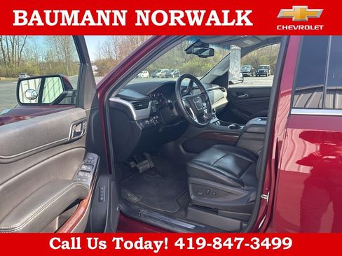 Used 2018 GMC Yukon SLT w/ Open Road Package image 14