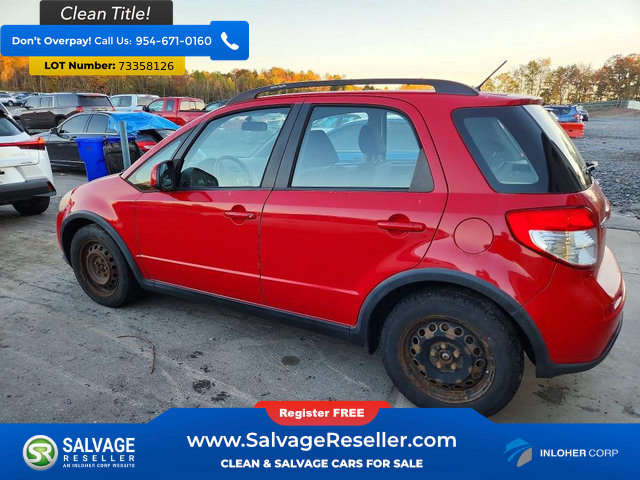 Used 2010 Suzuki SX4 AWD Hatchback image 3