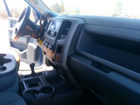 Used 2014 RAM 3500 Tradesman w/ Chrome Appearance Group image 40