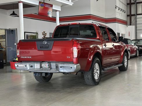 Used 2014 Nissan Frontier SV w/ SV Value Truck Package image 2