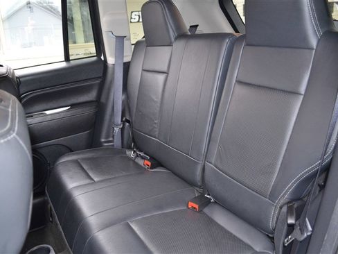 Used 2016 Jeep Compass High Altitude image 26