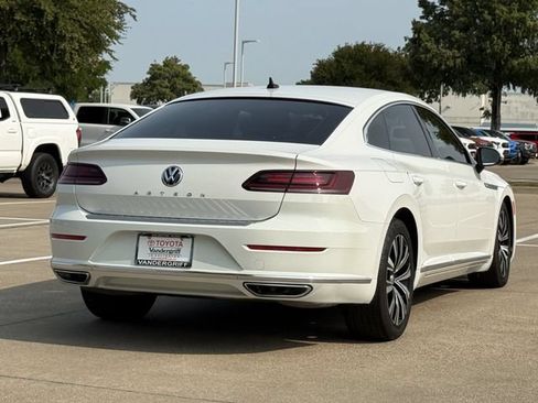 Used 2019 Volkswagen Arteon SE FWD image 4