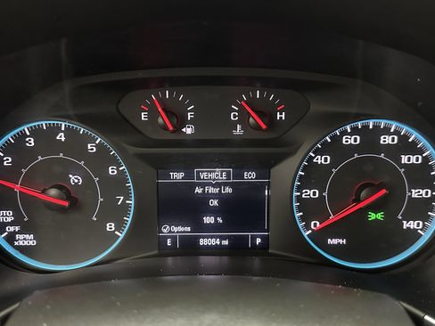 Used 2022 Chevrolet Equinox LS image 14