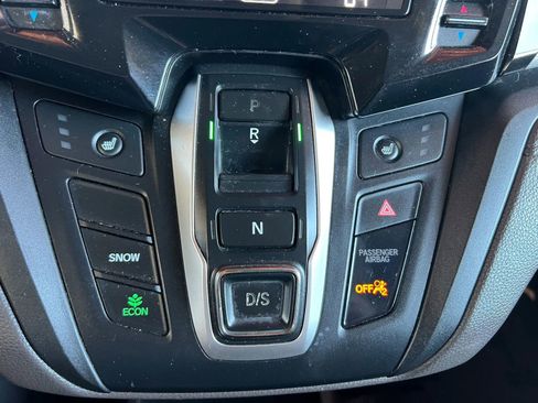 Used 2018 Honda Odyssey EX image 19