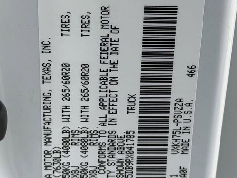 Used 2024 Toyota Tundra Platinum image 33