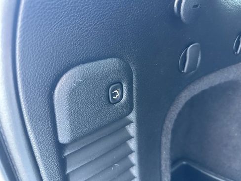 Used 2020 Jeep Grand Cherokee Limited X image 26