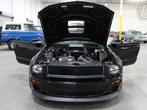 Used 2009 Ford Mustang GT image 34