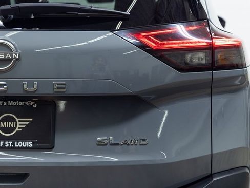 Used 2022 Nissan Rogue SL w/ SL Premium Package image 8