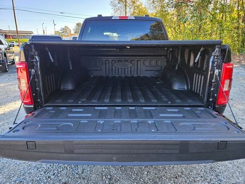 Used 2022 Ford F150 XLT image 13