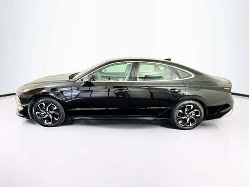Used 2025 Hyundai Sonata SEL FWD image 4