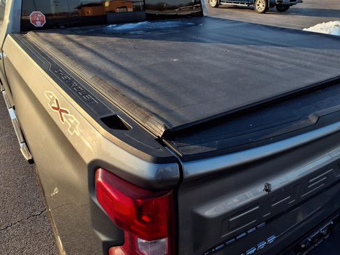 Used 2019 Chevrolet Silverado 1500 LTZ w/ LTZ Plus Package image 27