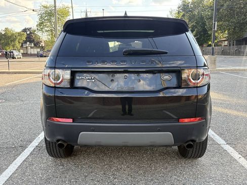 Used 2017 Land Rover Discovery Sport HSE AWD/4WD image 8