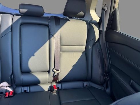 Certified 2025 Nissan Rogue SL w/ SL Premium Package FWD image 17
