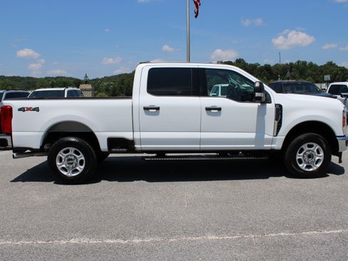 Used 2026 Ford F250 XLT AWD/4WD image 5