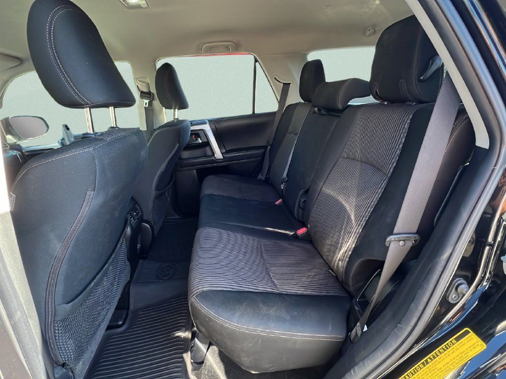 Used 2022 Toyota 4Runner Trail Special Edition AWD/4WD image 10