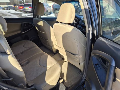 Used 2011 Toyota RAV4 4WD w/ Base L4 Extra Value Pkg image 12