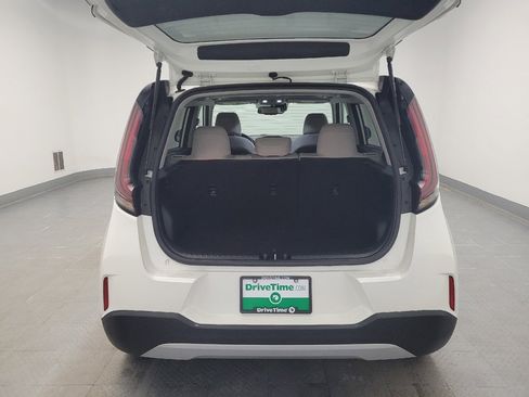 Used 2023 Kia Soul EX image 29