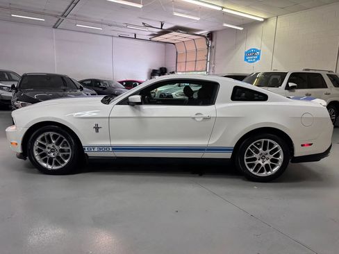 Used 2012 Ford Mustang Premium RWD image 6