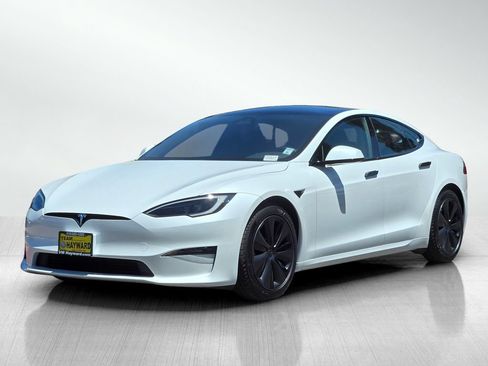 Used 2023 Tesla Model S Standard Range AWD/4WD image 9