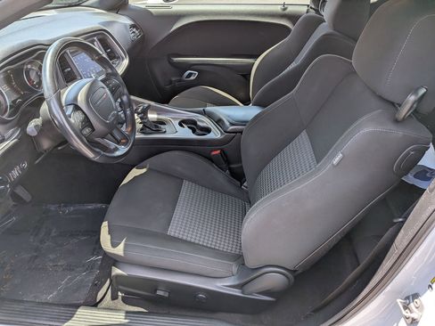 Certified 2022 Dodge Challenger GT RWD image 12