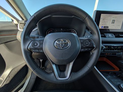 Used 2024 Toyota RAV4 Adventure image 16