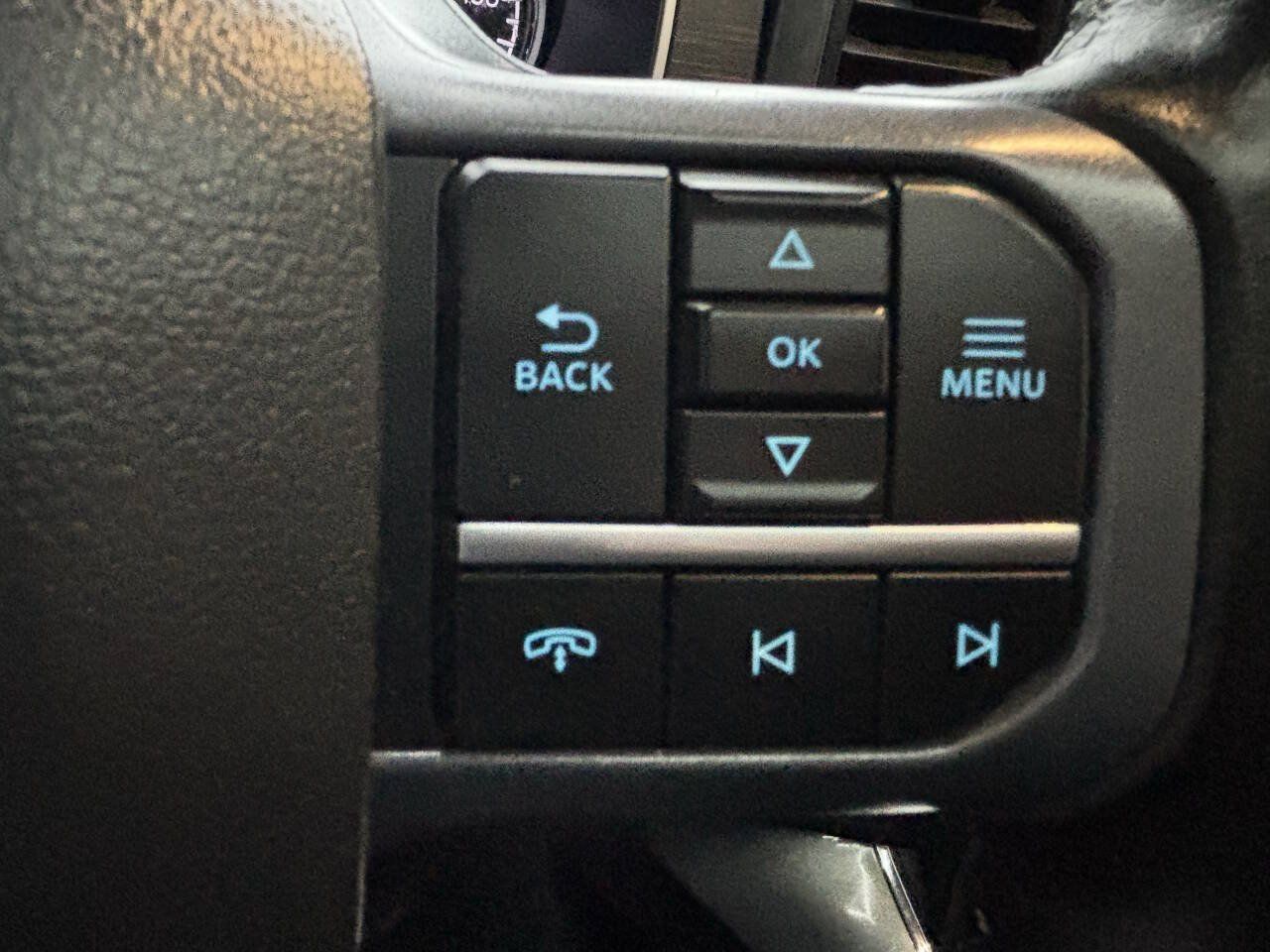 Used 2023 Ford F150 4x4 SuperCrew image 17
