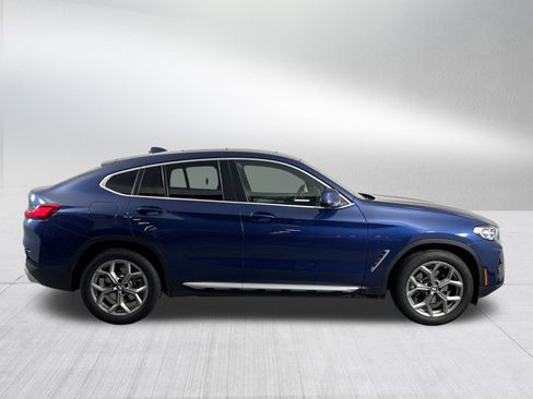 Certified 2022 BMW X4 xDrive30i w/ Premium Package 2 image 8