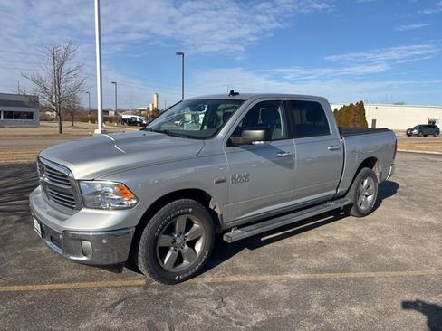 Used 2017 RAM 1500 Big Horn image 2