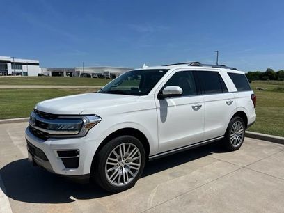Used 2022 Ford Expedition Limited