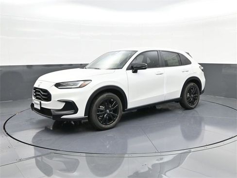 New 2026 Honda HR-V Sport image 1