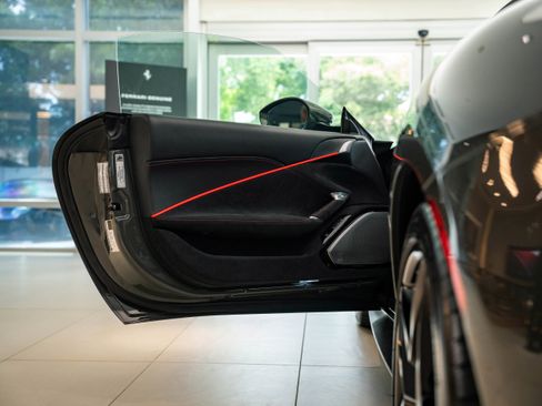 Used 2024 Ferrari Roma Spider image 56