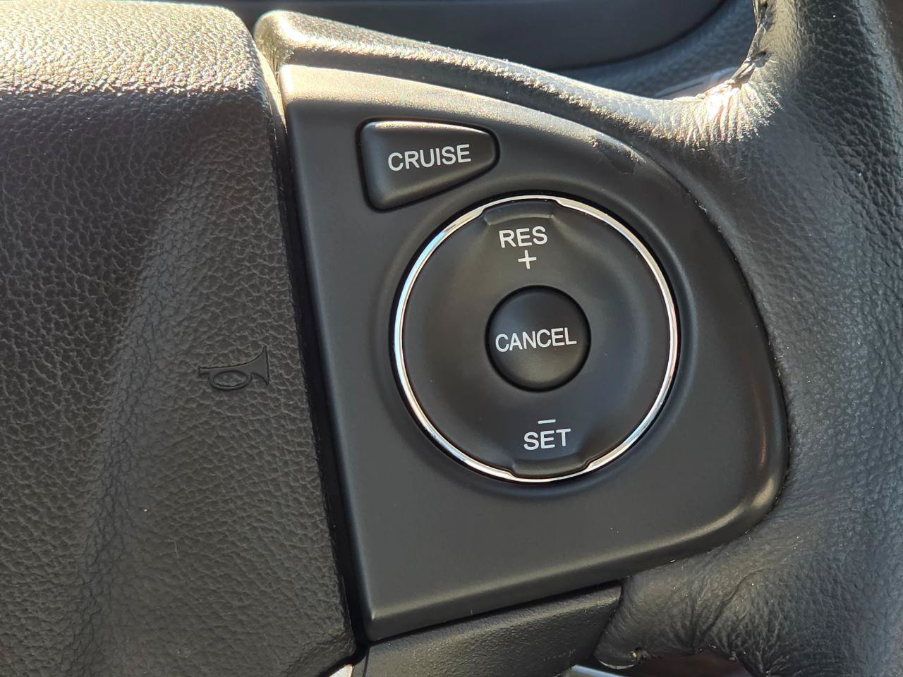 Used 2015 Honda CR-V EX-L image 29