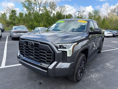 Used 2024 Toyota Tundra Limited w/ TRD Off-Road Package AWD/4WD image 2