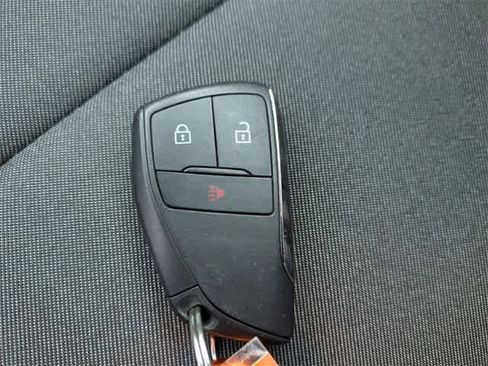 Used 2023 Chevrolet Colorado W/T image 32