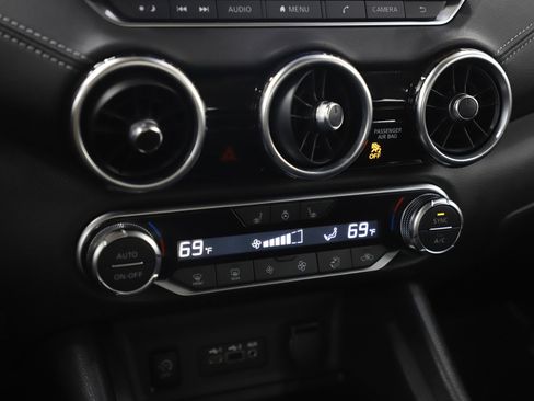 Used 2025 Nissan Sentra SV w/ All-Weather Package image 21