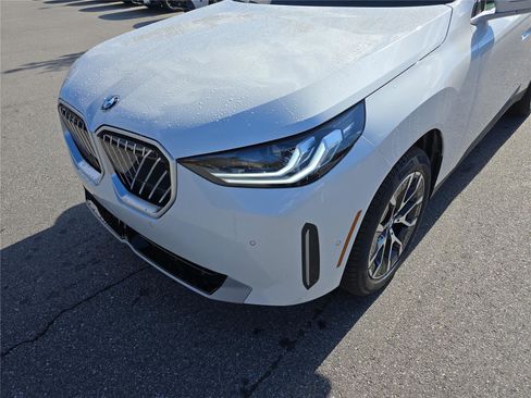 New 2026 BMW X3 xDrive30 w/ Convenience Package image 11