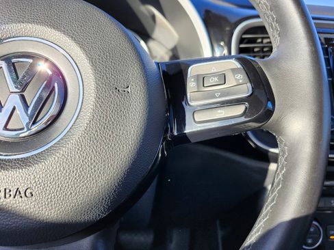 Used 2019 Volkswagen Beetle 2.0T SE image 11