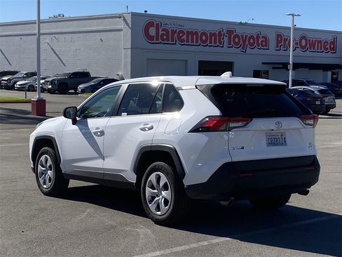 Certified 2025 Toyota RAV4 LE image 4