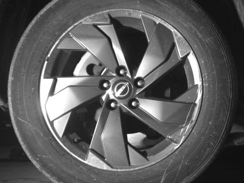 Used 2025 Nissan Rogue SV image 15