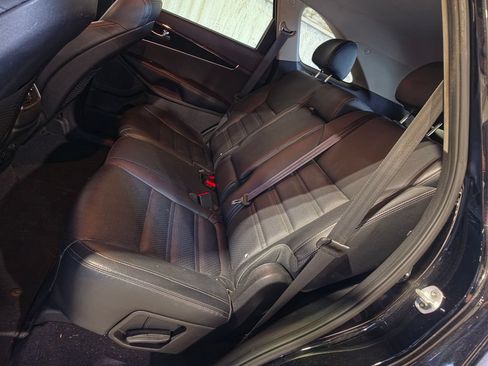 Used 2016 Kia Sorento EX FWD image 7