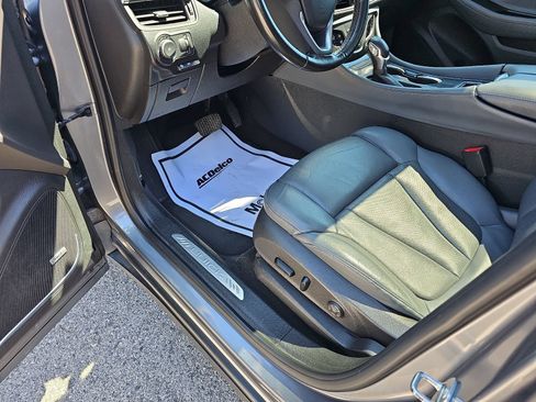 Used 2019 Buick Envision Premium w/ Driver Confidence Package AWD/4WD image 12