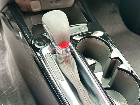 New 2026 Chevrolet Trax RS w/ Driver Confidence Package image 17