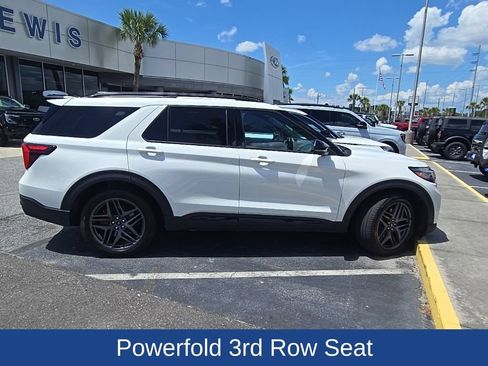 Used 2025 Ford Explorer ST w/ Sun And Sound Package RWD image 2