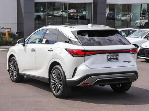 New 2026 Lexus RX 450h AWD image 4