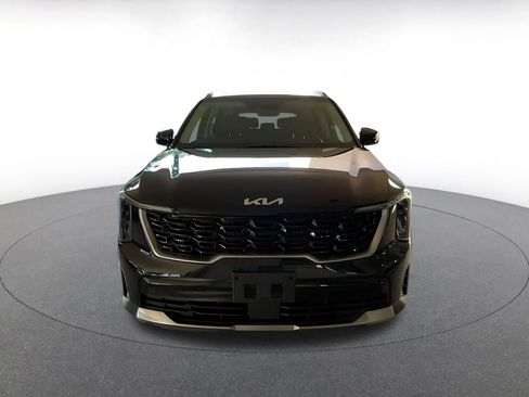 Used 2024 Kia Sorento S image 4